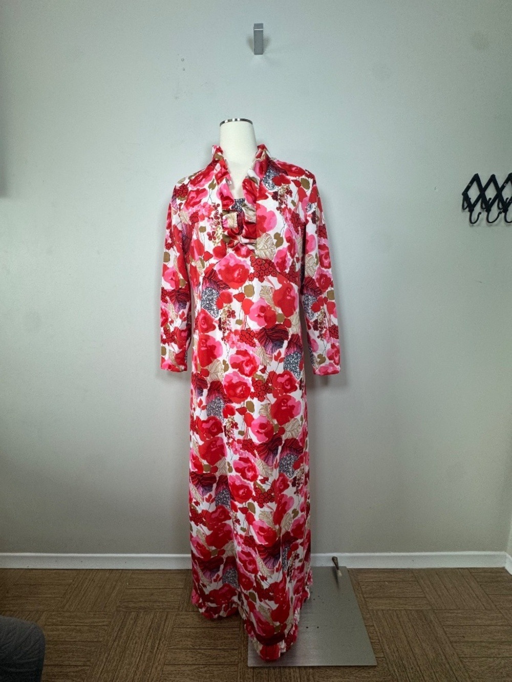 Nancy G Vintage Red Floral Maxi Dress Large